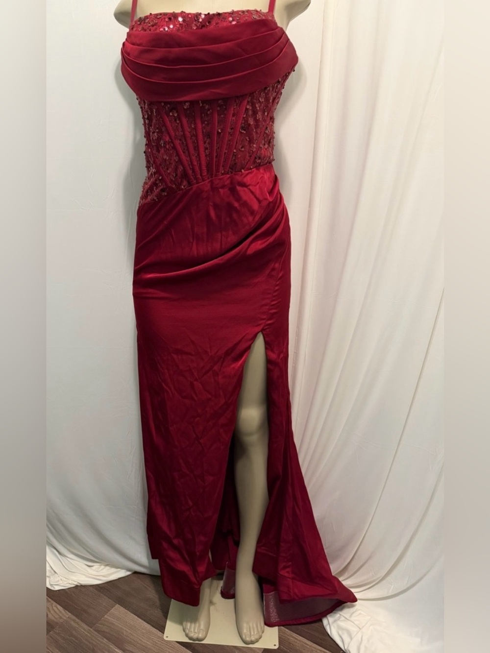 Elegant Red Beaded Spaghetti Strap Evening Gown